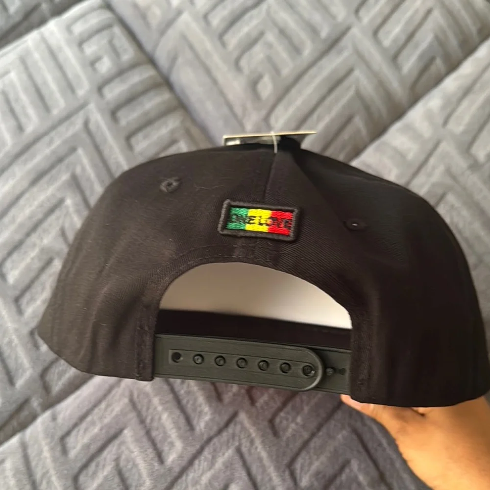 Bob Marley “One Love” SnapBack 🇯🇲 - Picture 3 of 6